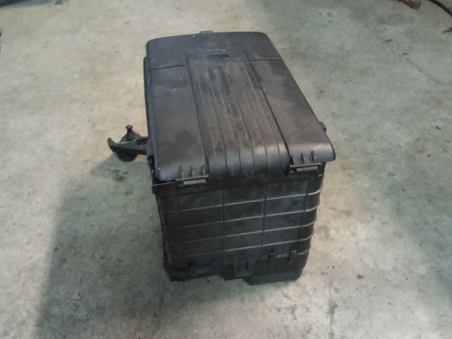 bontott VW TIGUAN Akkumulátor Tartó