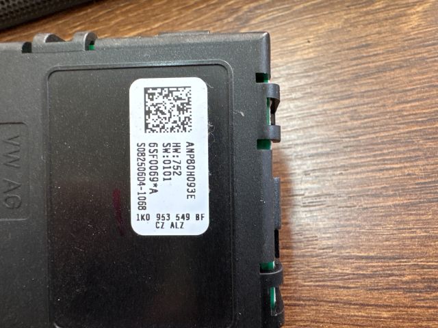 bontott VW TIGUAN Aktív Kormány Elektronika