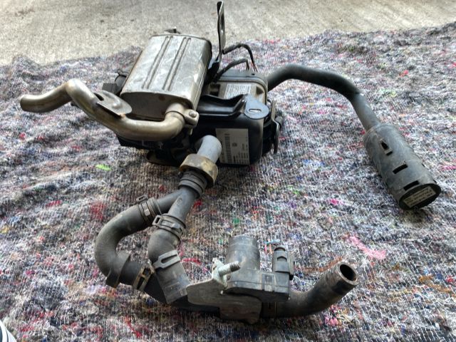 bontott VW TIGUAN Állófűtés (Részeivel)