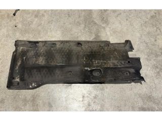 bontott VW TIGUAN Alsó Padlólemez Burkolat