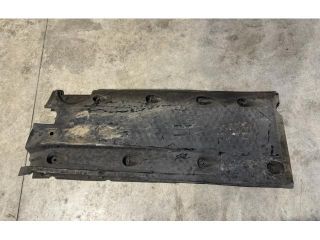 bontott VW TIGUAN Alsó Padlólemez Burkolat