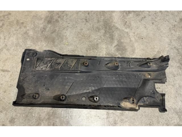 bontott VW TIGUAN Alsó Padlólemez Burkolat