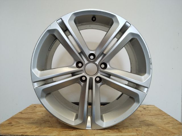 bontott VW TIGUAN Alufelni (1 db)