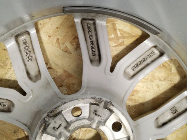 bontott VW TIGUAN Alufelni (1 db)