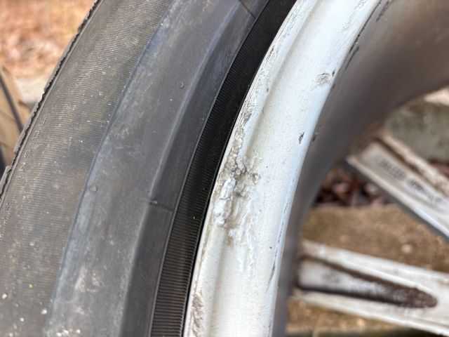 bontott VW TIGUAN Alufelni Szett Gumival