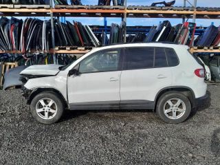 bontott VW TIGUAN Alufelni Szett Gumival