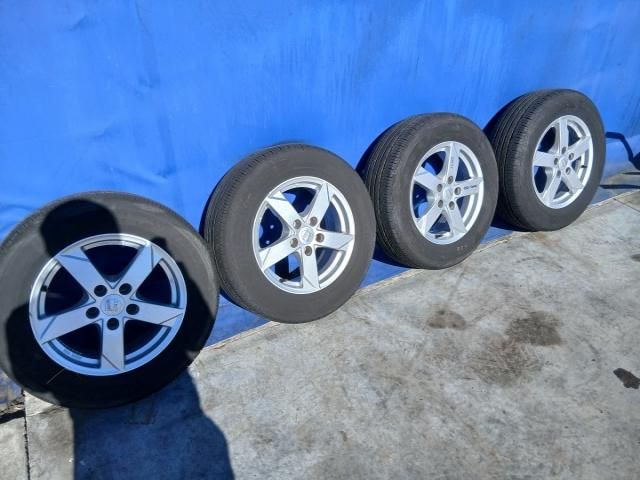 bontott VW TIGUAN Alufelni Szett Gumival