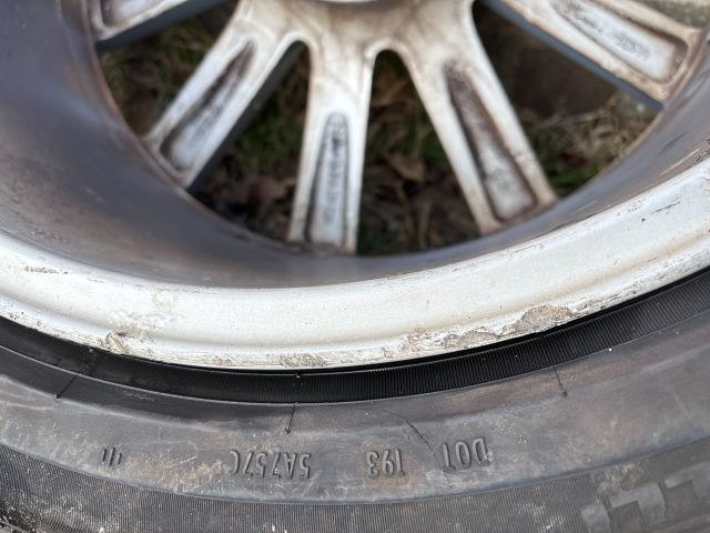 bontott VW TIGUAN Alufelni Szett Gumival