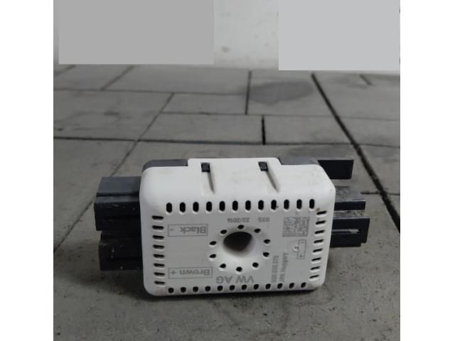 bontott VW TIGUAN Antenna Erősítő