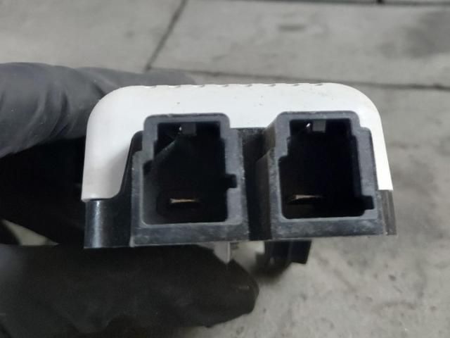 bontott VW TIGUAN Antenna Erősítő