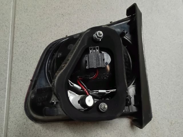 bontott VW TIGUAN Bal Belső Hátsó Lámpa