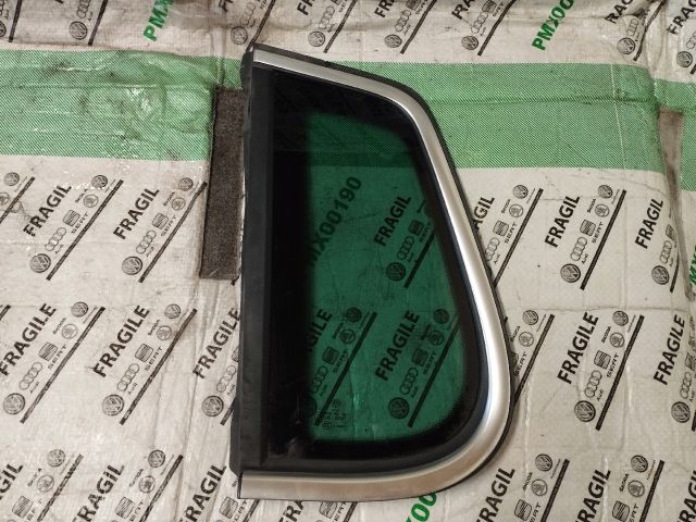 bontott VW TIGUAN Bal C Oszlop Oldalablak Üveg