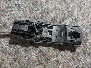 bontott VW TIGUAN Bal Csomagtérajtó Zárszerkezet