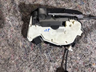 bontott VW TIGUAN Bal Csomagtérajtó Zárszerkezet