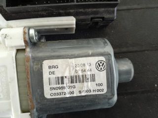 bontott VW TIGUAN Bal első Ablakemelő Motor