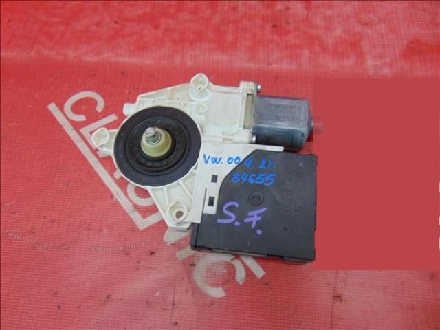 bontott VW TIGUAN Bal első Ablakemelő Motor