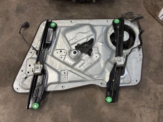 bontott VW TIGUAN Bal első Ablakemelő Szerkezet (Elektromos)