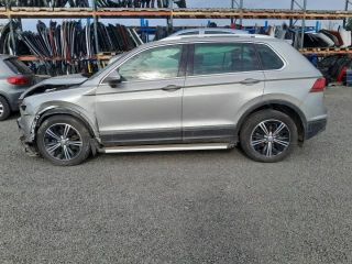 bontott VW TIGUAN Bal első Ablakemelő Szerkezet (Elektromos)