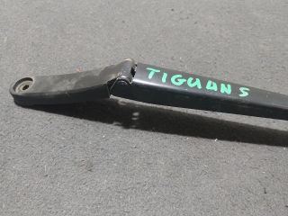 bontott VW TIGUAN Bal első Ablaktörlő Kar