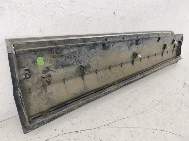 bontott VW TIGUAN Bal első Ajtó Díszléc