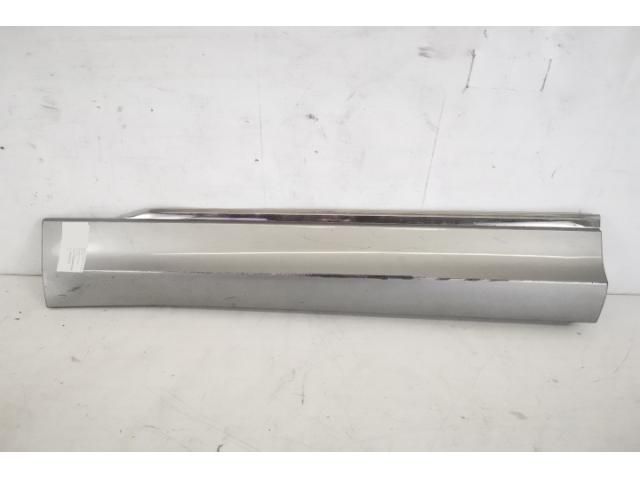 bontott VW TIGUAN Bal első Ajtó Díszléc