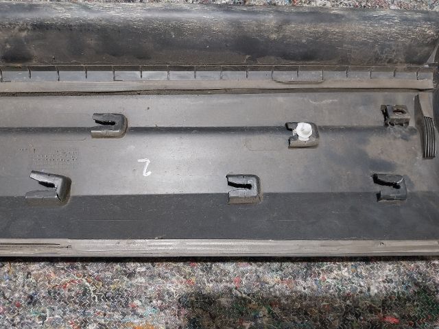 bontott VW TIGUAN Bal első Ajtó Díszléc