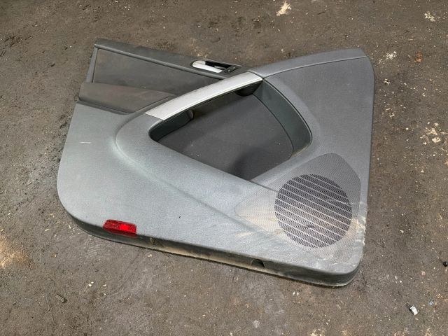 bontott VW TIGUAN Bal első Ajtó Kárpit