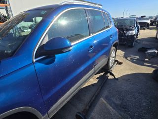 bontott VW TIGUAN Bal első Ajtó (Üres lemez)