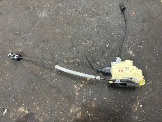 bontott VW TIGUAN Bal első Ajtózár