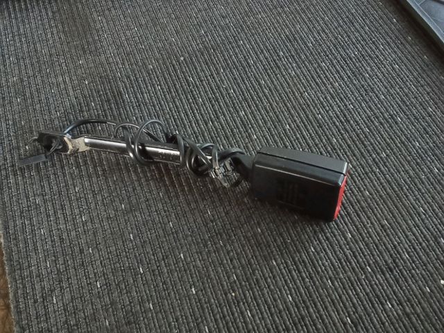 bontott VW TIGUAN Bal első Biztonsági Öv Csat