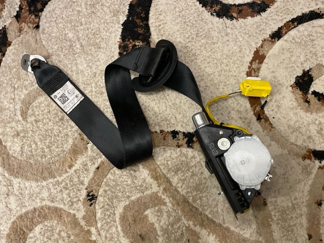 bontott VW TIGUAN Bal első Biztonsági Öv