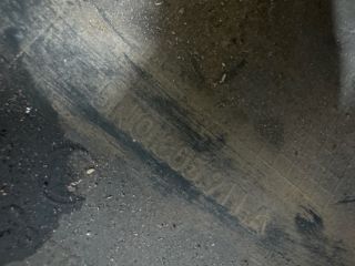 bontott VW TIGUAN Bal első Dobbetét (Kerékjárati, Műanyag)