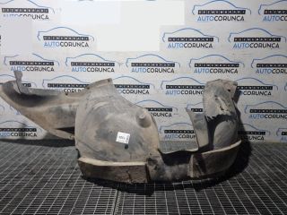 bontott VW TIGUAN Bal első Dobbetét (Kerékjárati, Műanyag)