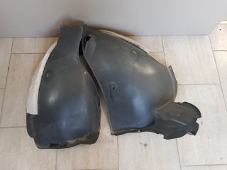 bontott VW TIGUAN Bal első Első Dobbetét (Kerékjárati, Műanyag)