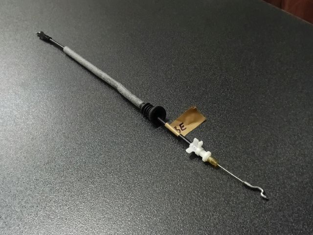 bontott VW TIGUAN Bal első Kilincs Bowden