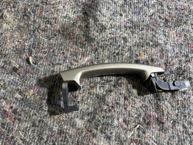 bontott VW TIGUAN Bal első Külső Kilincs