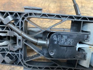 bontott VW TIGUAN Bal első Külső Kilincs