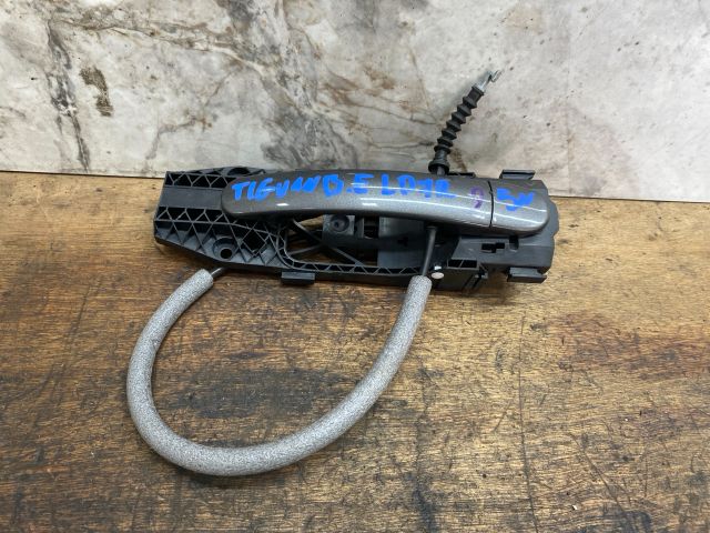 bontott VW TIGUAN Bal első Külső Kilincs