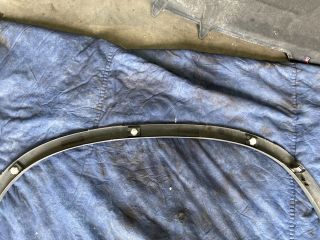 bontott VW TIGUAN Bal első Sárvédő Díszléc