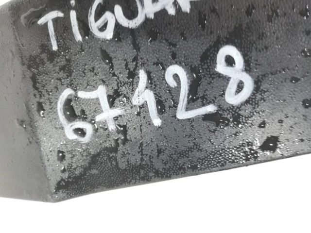 bontott VW TIGUAN Bal első Sárvédő Szélesítő