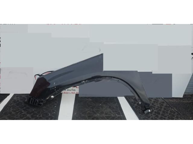 bontott VW TIGUAN Bal első Sárvédő