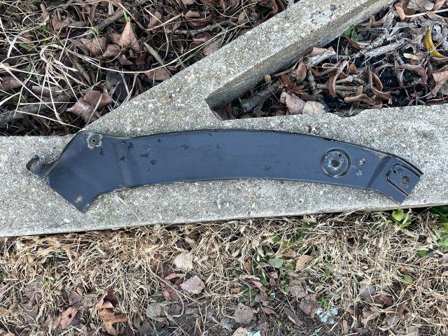 bontott VW TIGUAN Bal Felső Homlokfal