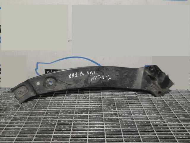 bontott VW TIGUAN Bal Fényszóró Tartó