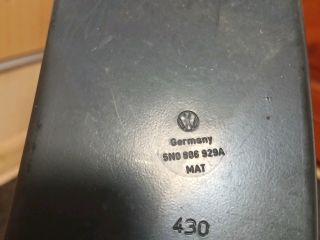 bontott VW TIGUAN Bal Fényszóró Tartó