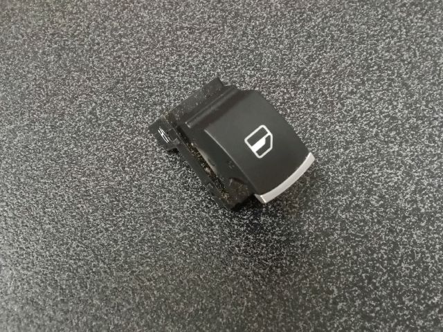 bontott VW TIGUAN Bal hátsó Ablakemelő Kapcsoló