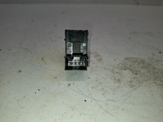 bontott VW TIGUAN Bal hátsó Ablakemelő Kapcsoló