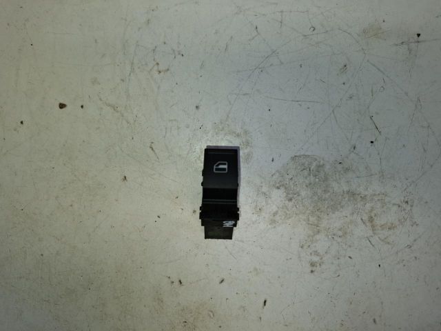 bontott VW TIGUAN Bal hátsó Ablakemelő Kapcsoló