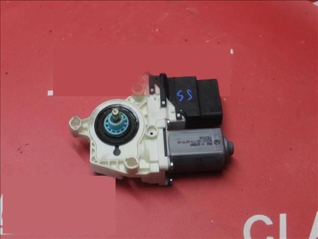 bontott VW TIGUAN Bal hátsó Ablakemelő Motor