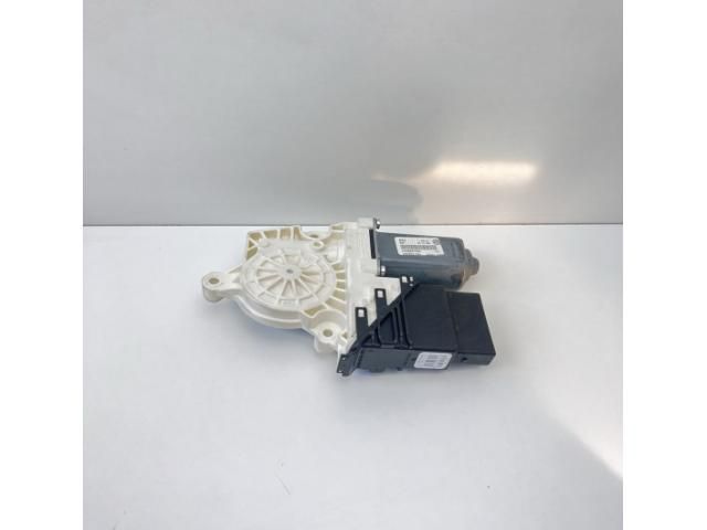 bontott VW TIGUAN Bal hátsó Ablakemelő Motor