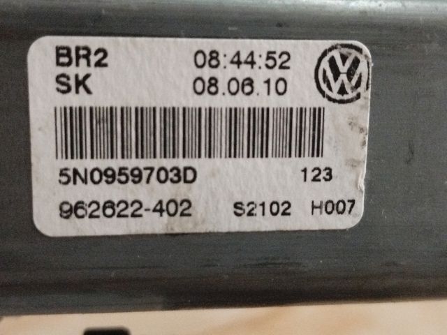 bontott VW TIGUAN Bal hátsó Ablakemelő Motor